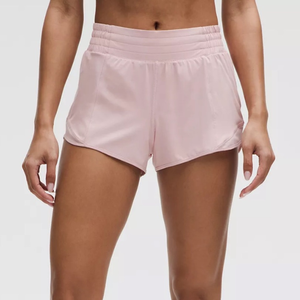 Lululemon Hotty Hot high rise 4”